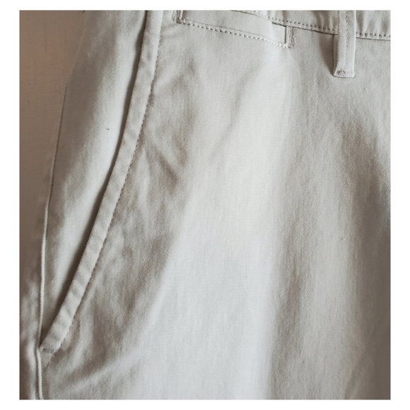 Goodfellow & Co. Men's Straight Fit Hennepin Chino Pants - Picture 8 of 15